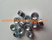 ��\���T��ĸ