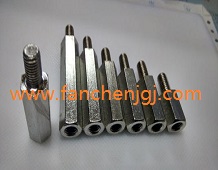 ���P������